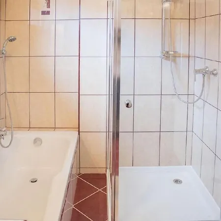 Casa vacanze Mit Garten- Grill Und Gemeinschaftspool By Interhome *